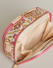 Load image into Gallery viewer, Meryl Crossbody Pepper Hall
